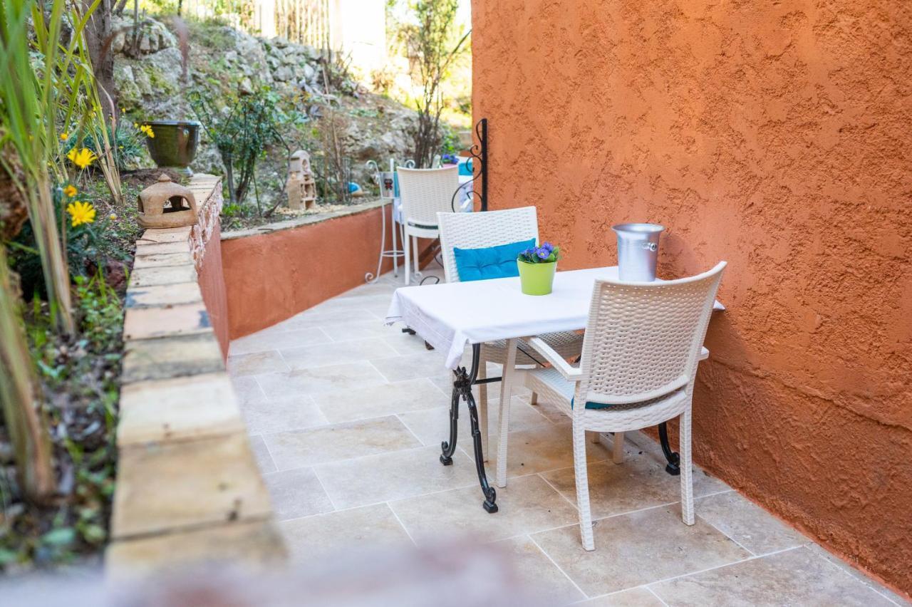 Appartement De Caractere Le Camelia, 56M², Dans Propriete Au Calme Avec Piscine By Le Mas De Louise Et Sacha Solliès-Toucas المظهر الخارجي الصورة